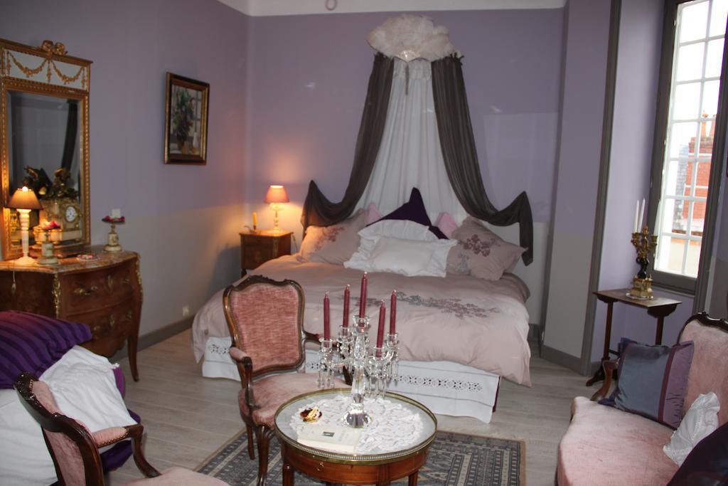Le Petit Chateau - Tiffauges Proche Puy Dufou Kamer foto