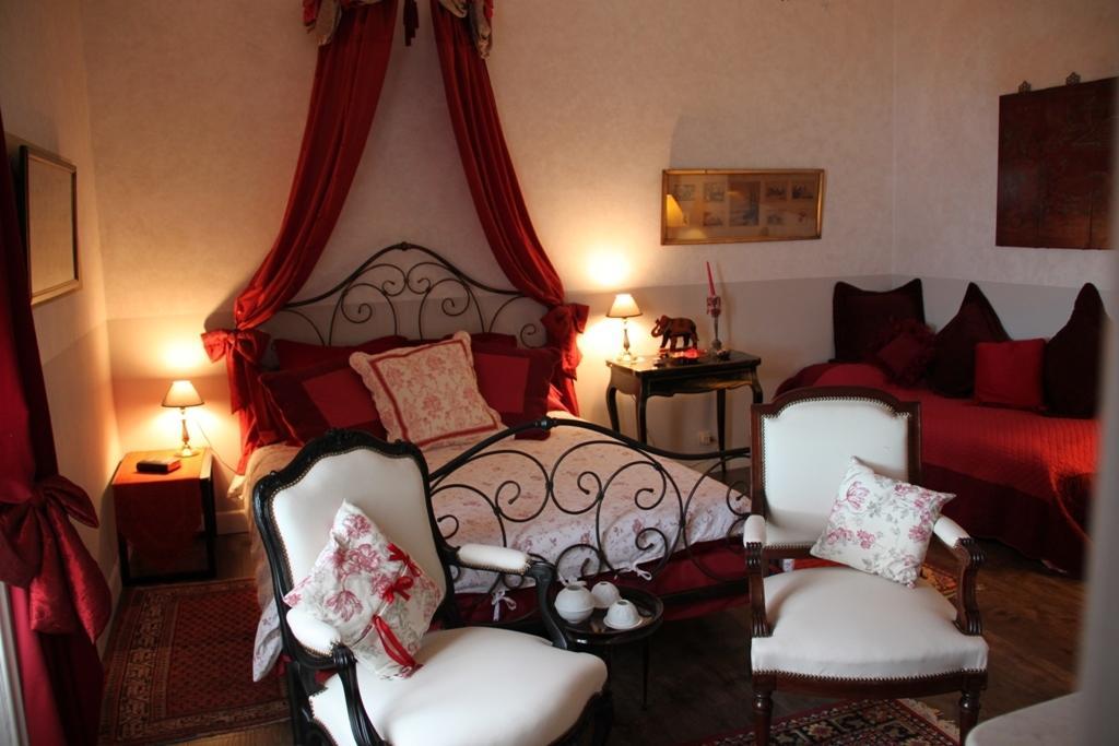 Le Petit Chateau - Tiffauges Proche Puy Dufou Kamer foto